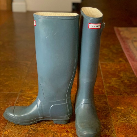 Hunter Rainboots - Picture 2 of 3